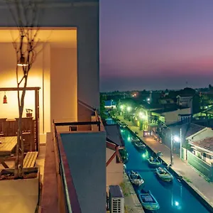 Hive 68 - Hotel&resorts Hotel